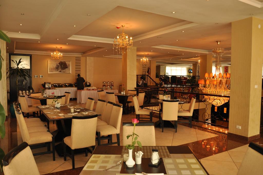 Ambassador Hotel Αντίς Αμπέμπα Εξωτερικό φωτογραφία